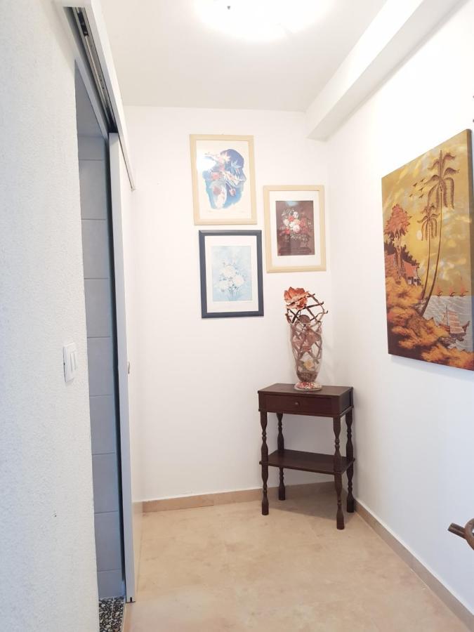 Helena Apartment